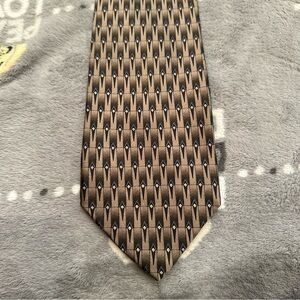 Ziggurat 100% Silk Printed Tie